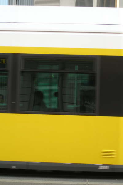 photo 1368 (28 April 2004)