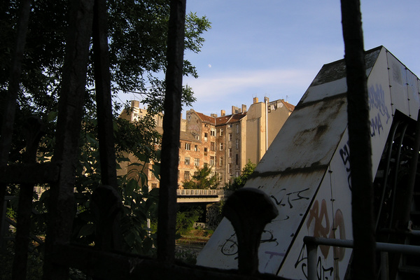 photo 1525 (30 May 2004)