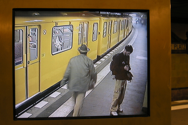 photo 2093 (06 September 2004)